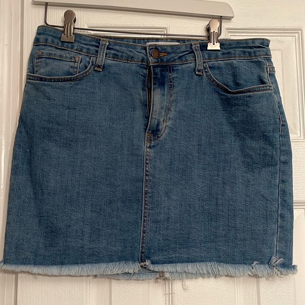 NWOT O2 large denim jean skirt. Anthropologie
